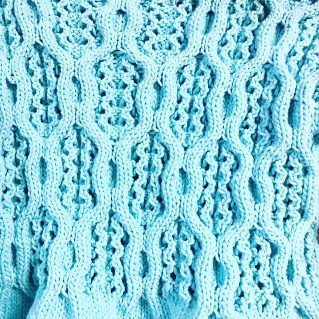 手編みセーター　春物
